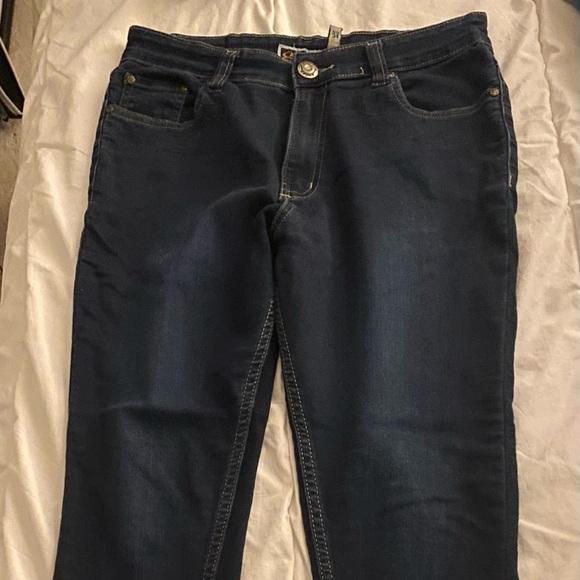 Jeans - 3 pairs - Picture 5 of 10